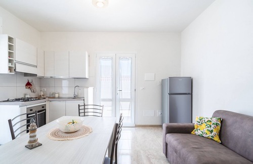 Fondo Morte Apartment | Apartment 'Appartamento Nautilus' with Sea View, Wi-Fi and Air Conditioning