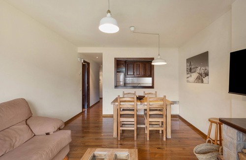 La Molina Apartment | Apartment at the Foot of the Slopes in La Molina