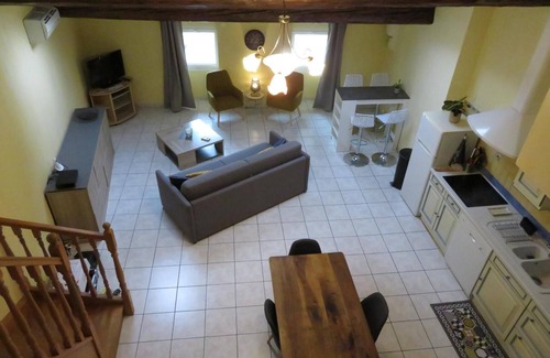 Pont-en-Royans Apartment | Apartment 'Au Bonheur Suspendu' with Private Terrace, Wi-Fi and Air Conditioning