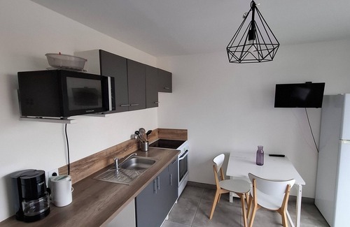 Poussan Apartment | Apartment between land and sea, cosy and comfortable accommodation.