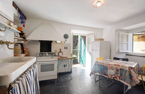 Bonassola Apartment | Apartment "Bilocale Victor" close to the Sea