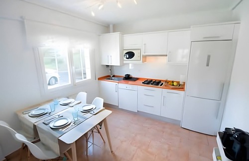 Sopuerta Apartment | Apartment 'Bizkar Bare 1' with Wi-Fi