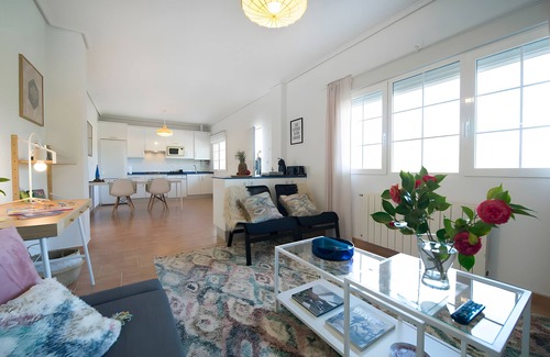 Sopuerta Apartment | Apartment 'Bizkar Bare 2' with Wi-Fi