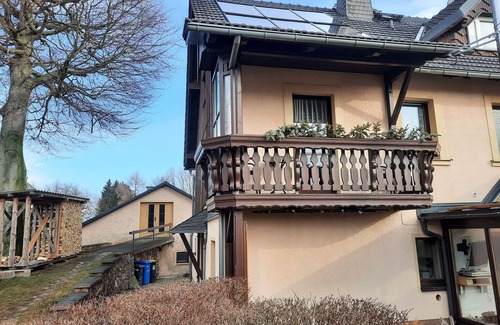 Frauenstein Apartment | Apartment 'Börner' with Mountain View and Wi-Fi