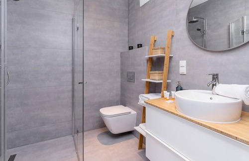 Bronowice Apartment | Apartment Bronowicka by Renters