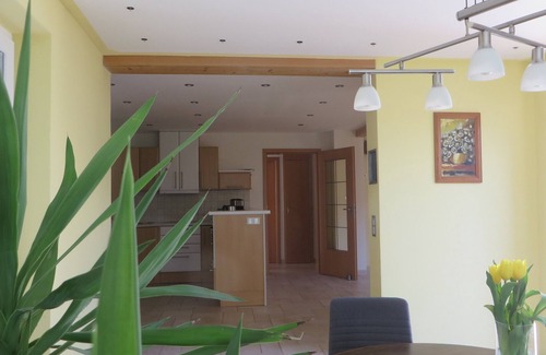 Reutin Apartment | Apartment 'Cathleen Bohnert' with Mountain View, Private Terrace and Wi-Fi