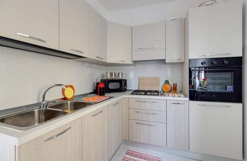 Oristano Historic Centre Apartment | Apartment 'Casa Miriam' with Private Terrace and Air Conditioning