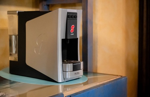 Orbetello Apartment | Apartment 'Casa Vacanze Santa Clara' with Shared Terrace, Wi-Fi and Air Conditioning