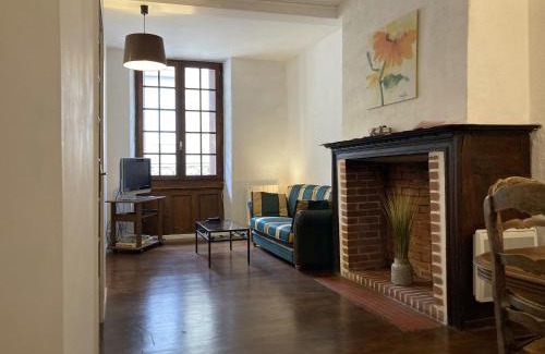 Marvejols Apartment | Apartment Centre Historic