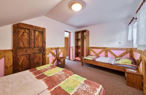 Starkov Apartment | Apartment Chlívce u Hronova-4 by Interhome