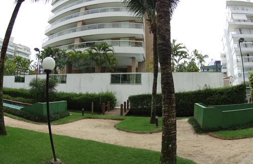 Riviera de Sao Lourenco Apartment | Apartment close to módulo 2 shopping center and events such as revista veja