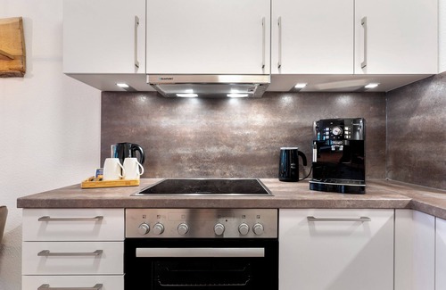 Unterwiehre-Nord Apartment | Apartment 'Km Style Apartments 8' with Balcony and Wi-Fi