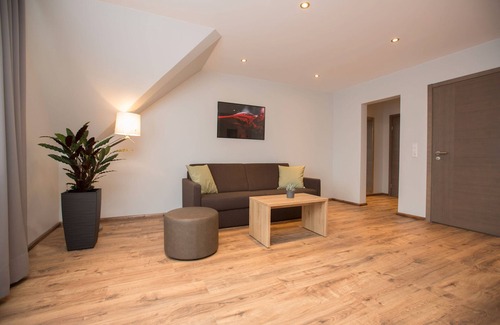 Haslach im Kinzigtal Apartment | Apartment 5 with Balcony and Wi-Fi