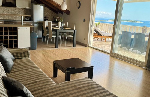 Milna Apartment | Apartment de Luxe