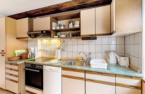 Veckenstedt Apartment | Apartment 'Ferienwohnung Gute Stube' with Mountain View, Shared Terrace and Wi-Fi