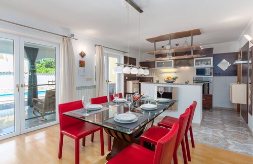 Kaldanija Apartment | Apartment Dino in Istria with its own private pool and 3 bedrooms