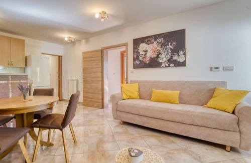 Klana Apartment | Apartment Dubi by Interhome