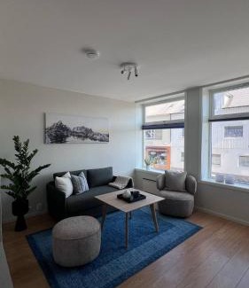 Henningsvaer Apartment | Apartment Elisabeth at Fiskekrogen