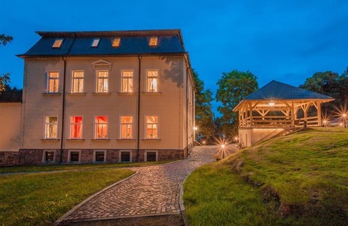 Colditz Apartment | Apartment-Ensuite with Shower-Schloss Colditz