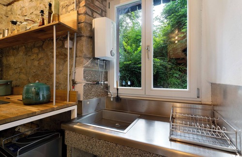 Obersasbach Apartment | Apartment 'Ferienwohnung Mühlenstube' with Shared Garden and Wi-Fi