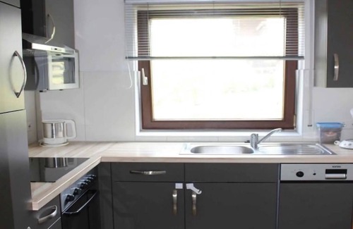 Lonsingen Apartment | Apartment 'Fewo Buck' with Private Terrace and Wi-Fi