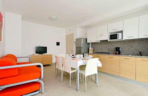 Lignano Sabbiadoro Apartment | Apartment Fiore by Interhome