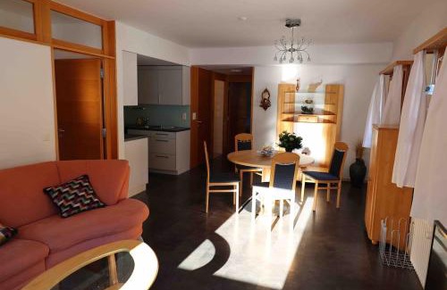 Santa Maria Val Muestair Apartment | Apartment for 1-4 people Chasa Plazzöl