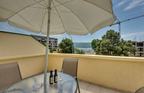 Meljine Apartment | Apartment for families with sea view in Herceg Novi