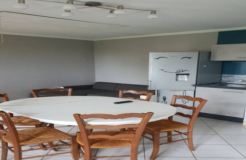 Saint-Bresson Apartment | Apartment