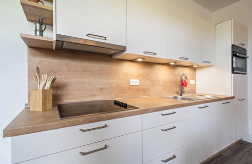 Merano Apartment | Apartment "Golserhof" with Wi-Fi, Terrace & Mountain View