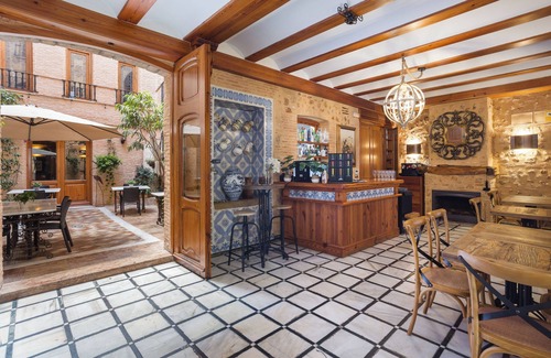 Villalonga Apartment | Apartment 'Habitacion Doble' with Private Terrace, Wi-Fi and Air Conditioning