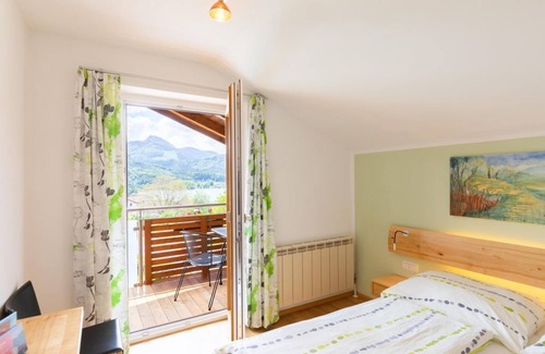 Fuschl am See Bed & Breakfast | Apartment "Hainbirke" - Haus Bergblick