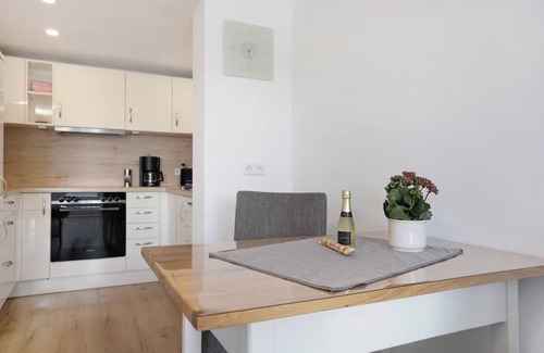 Bad Waldsee Apartment | Apartment 'Haisterkirch' with Private Terrace and Wi-Fi