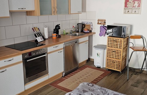 Freiimfelde - Kanenaer Weg Apartment | Apartment Halle Saale - beautiful modern furnished 1R-apartment for 1-3 pers.