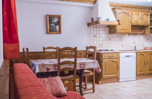 Saint-Martin-de-Belleville Apartment | Apartment ' hedge '