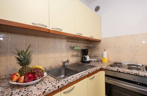 Icici Apartment | Apartment Hela by Interhome