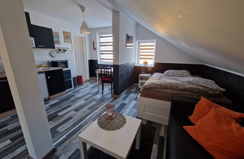 Burg Stargard Apartment | Apartment Hofblick on the top floor - Onkmangani Appartmenthaus Oelschläger