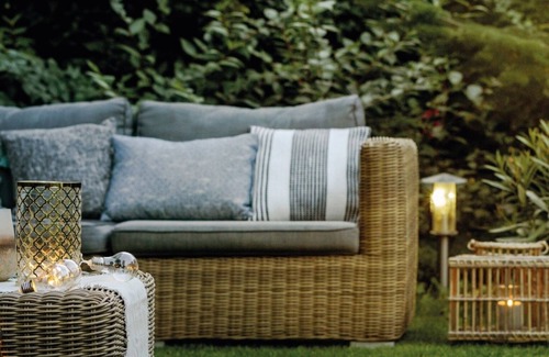 Lagundo Apartment | Apartment 'Hofer Hof Hirzer' with Mountain View, Garden & Wi-Fi