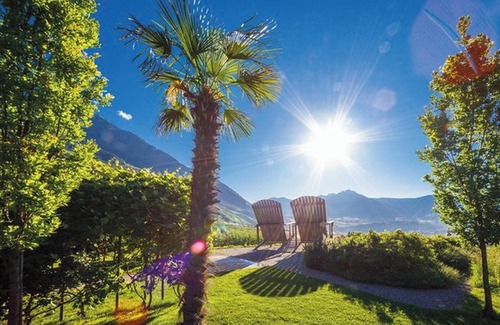 Lagundo Apartment | Apartment 'Hofer Hof Hirzer' with Mountain View, Garden & Wi-Fi