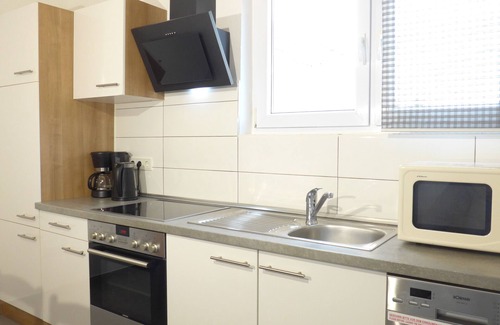Burbach Apartment | Apartment House * modern and tasteful, in the heart of Saarbrücken