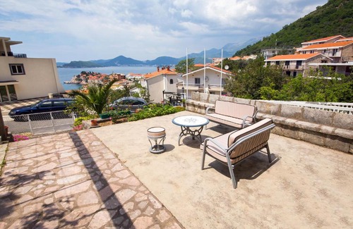 Sveti Stefan Apartment | Apartment House Sonja