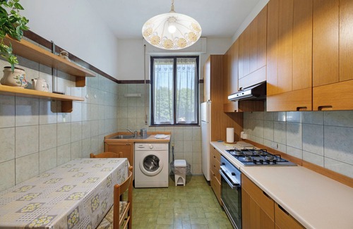 Lanzo d'Intelvi Apartment | Apartment 'Immerso Nel Verde' with Mountain View and Private Garden