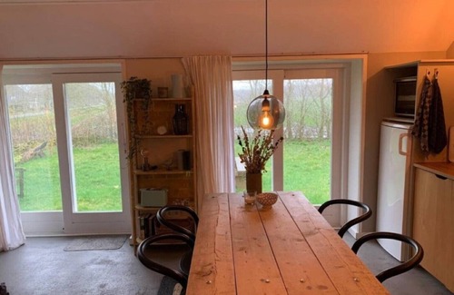 Oudemirdum Apartment | Apartment in a farmhouse