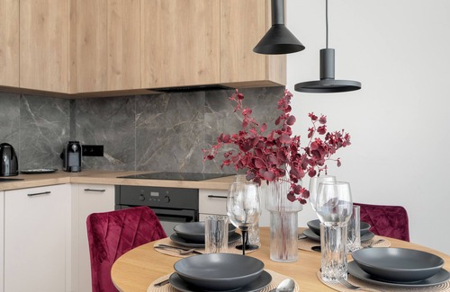 Grunwald Apartment | Apartment in a Green Area by Renters