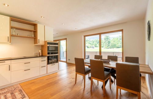 Oberhausen Apartment | Apartment in Tyrol near Ski Slopes