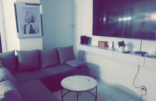 Chartres Apartment | Apartment in Chartres