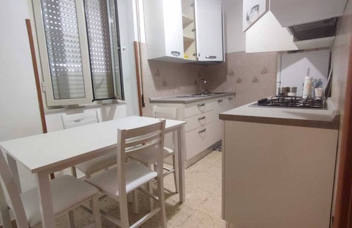 Frosinone Apartment | Apartment in Frosinone near train station and highway