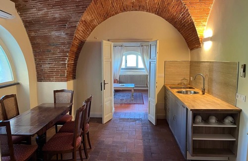 Buggiano Apartment | Apartment in eighteenth-century villa