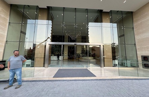 Jumeirah Village Circle House | Apartment in JVC with Pool & Terrace