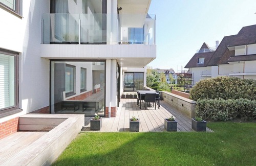 Het Zoute Apartment | Apartment in Knokke near Het Zoute District